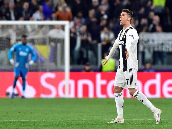 Troleo mundial: Cristiano Ronaldo se llena de burlas tras eliminación de Juventus