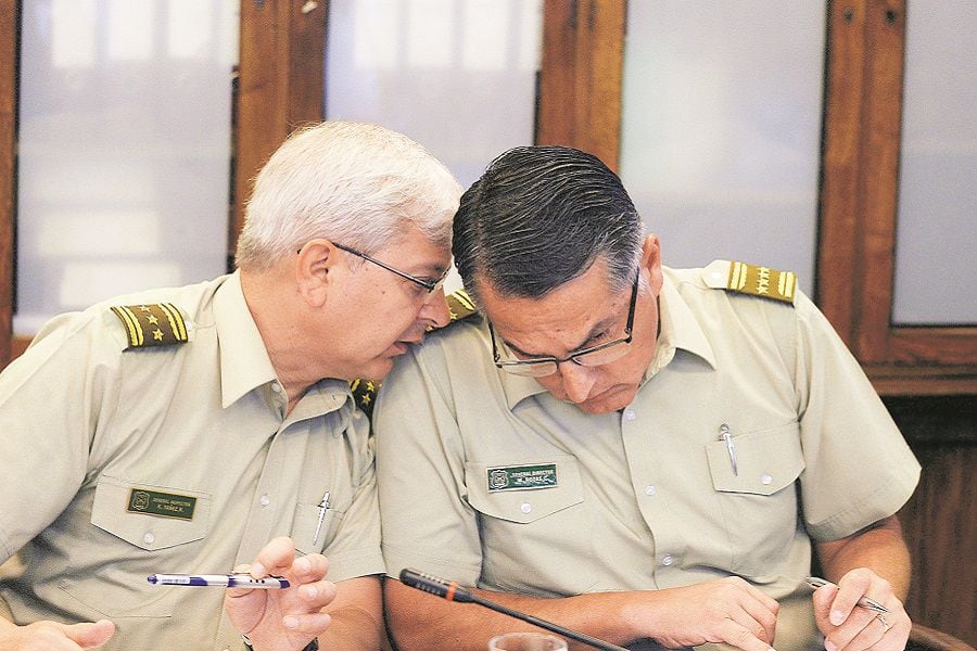 Sale Rozas... y asume Yáñez como dire de Carabineros