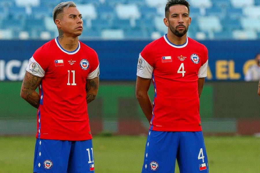 Mauricio Isla - Eduardo Vargas