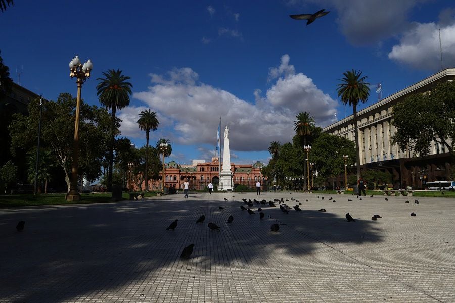 Argentina anuncia cuarentena obligatoria total de 12 días para combatir coronavirus