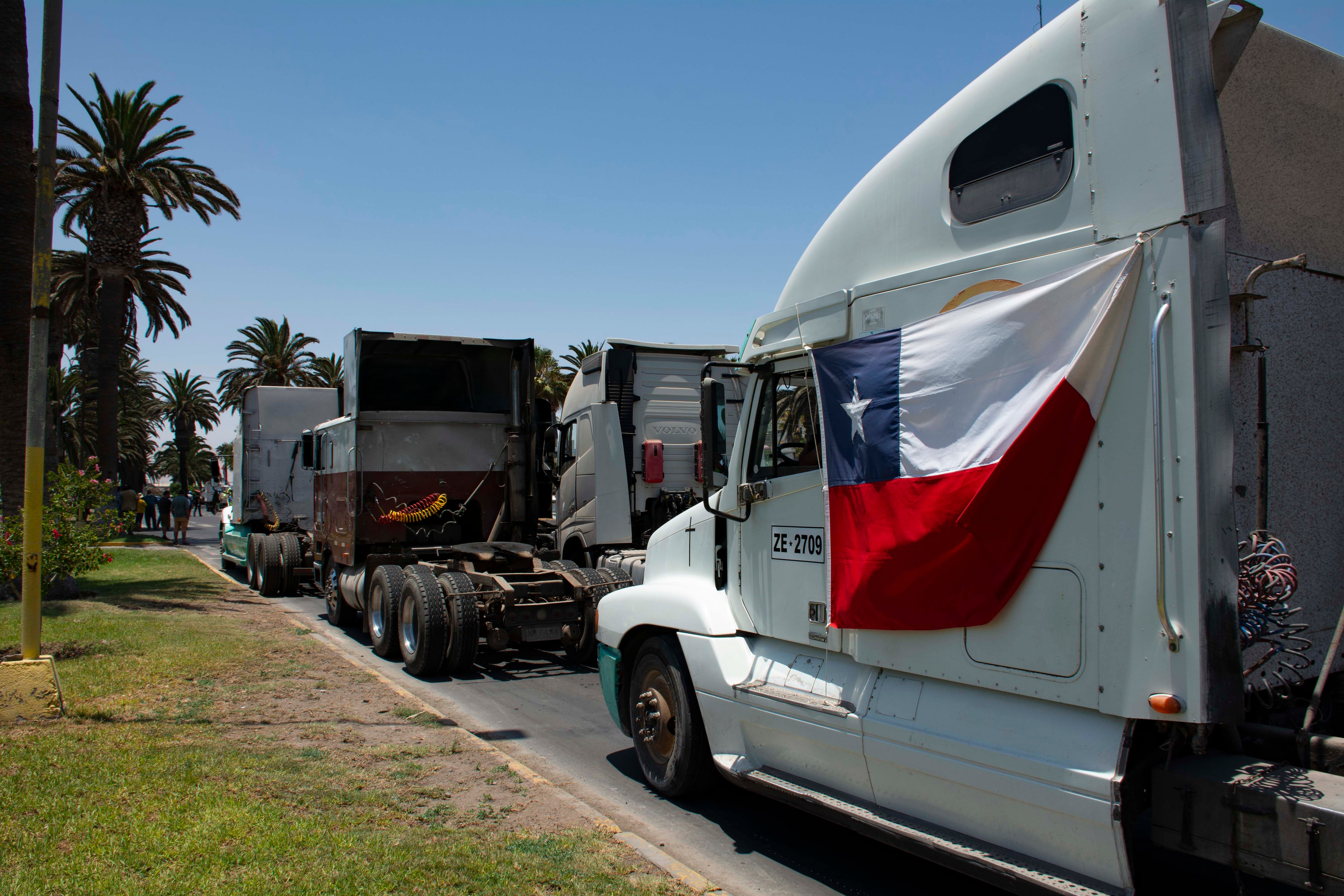 Camioneros bloquean la parte centrica de la ciudad de Arica.