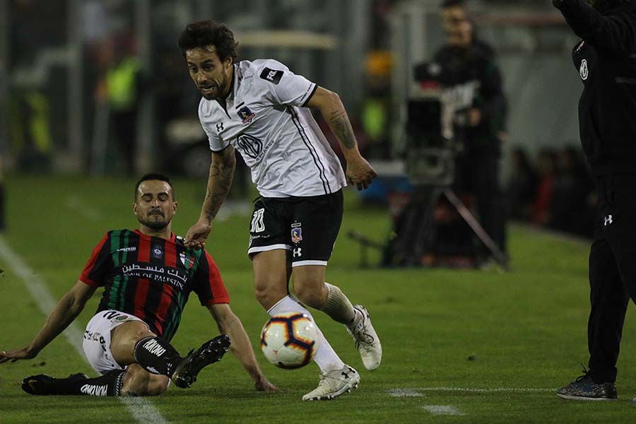 Al "Mago" Valdivia se le quemó el pan en la puerta del horno