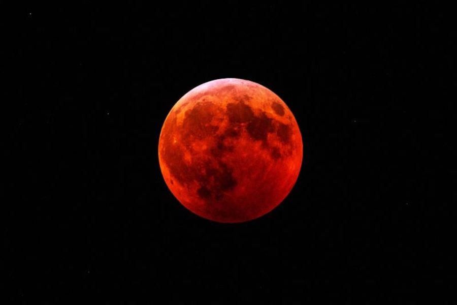 Superluna y eclipse lunar al mismo tiempo: Cómo ver el fenómeno astronómico esta noche