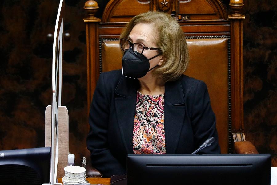 Presidenta del Senado y dichos de Piñera sobre el Congreso: "No es bueno para la democracia"