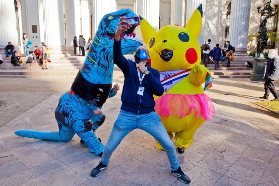 "Fuerza Pelaito": Tía Pikachu dedica mensaje a Rojas Vade y afirma que su confesión "golpea a la CC"