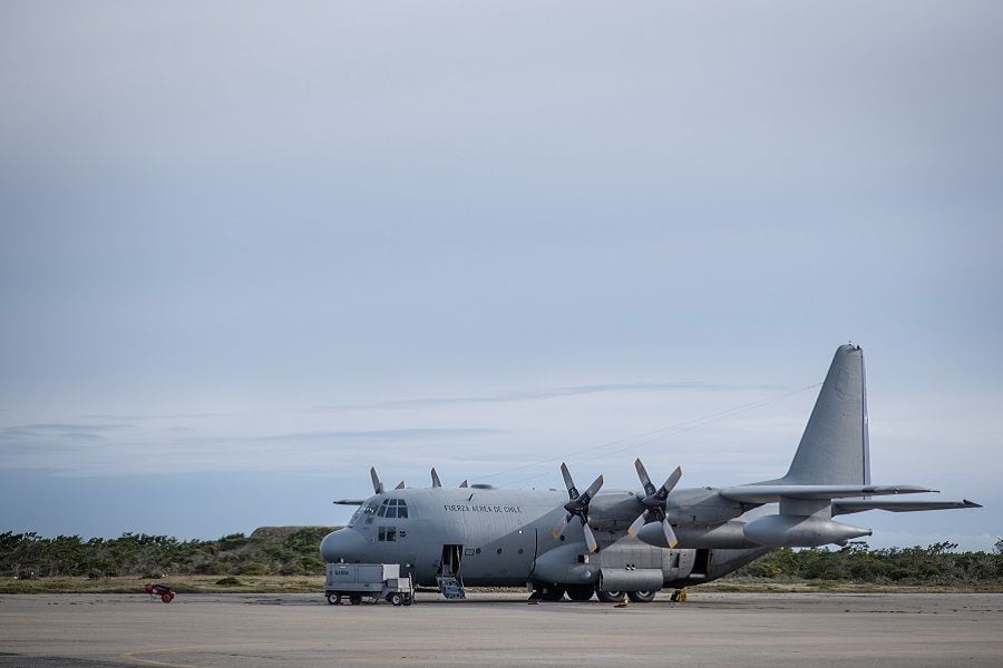 PUNTA ARENAS: Labores de búsqueda de Hercules C 130