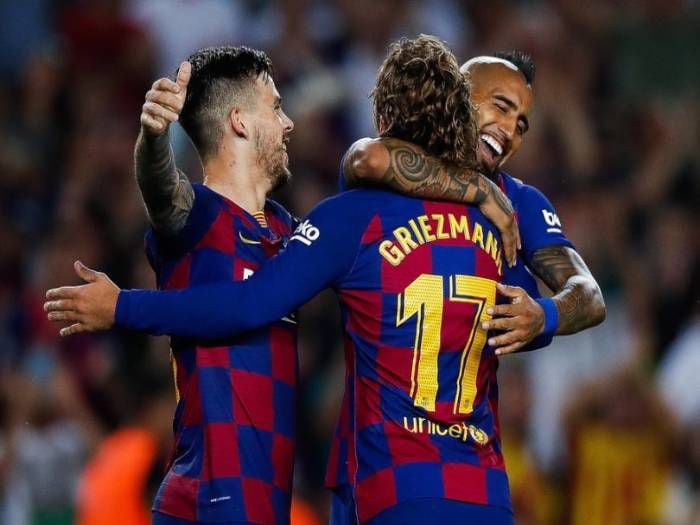 "Siempre suma": Arturo Vidal se llenó de elogios en su primer partido de Liga