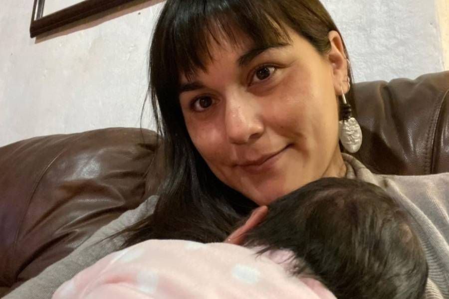 "No, no me la he comido": Izkia Siches ironiza con pregunta de periodista sobre su hija