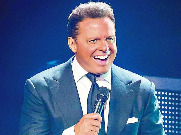 [Video] El desconsolado llanto de Luis Miguel en pleno concierto