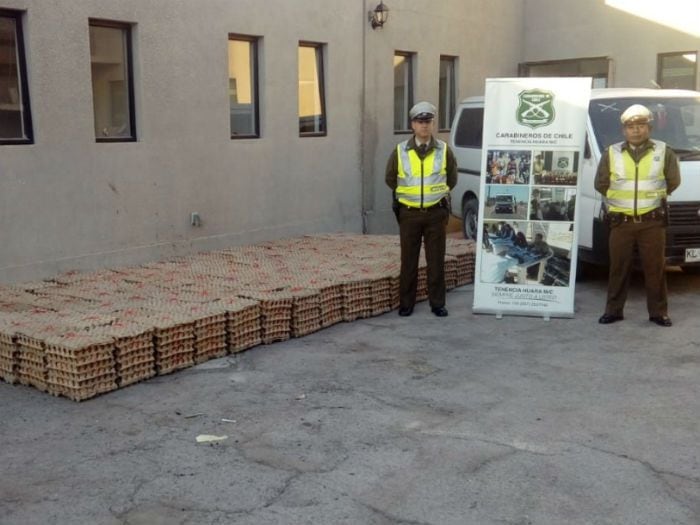 Carabineros no falla: incauta 21 mil huevos bolivianos en Huara