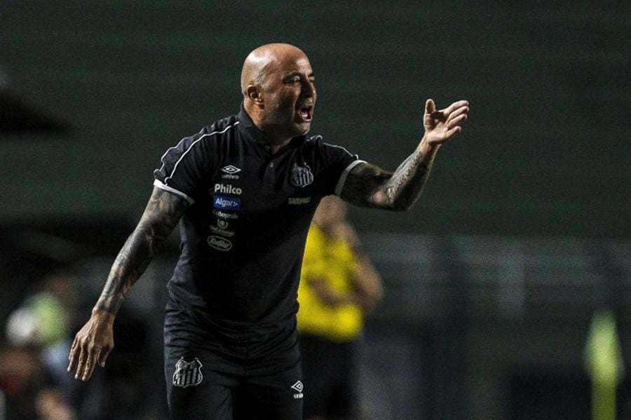 ¿La "Gran Bielsa"?: Acusan a Sampaoli de no saludar a Jair Bolsonaro