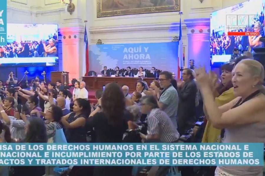 "Nuestros héroes": polémica por recibimiento de primera línea en el ex Congreso