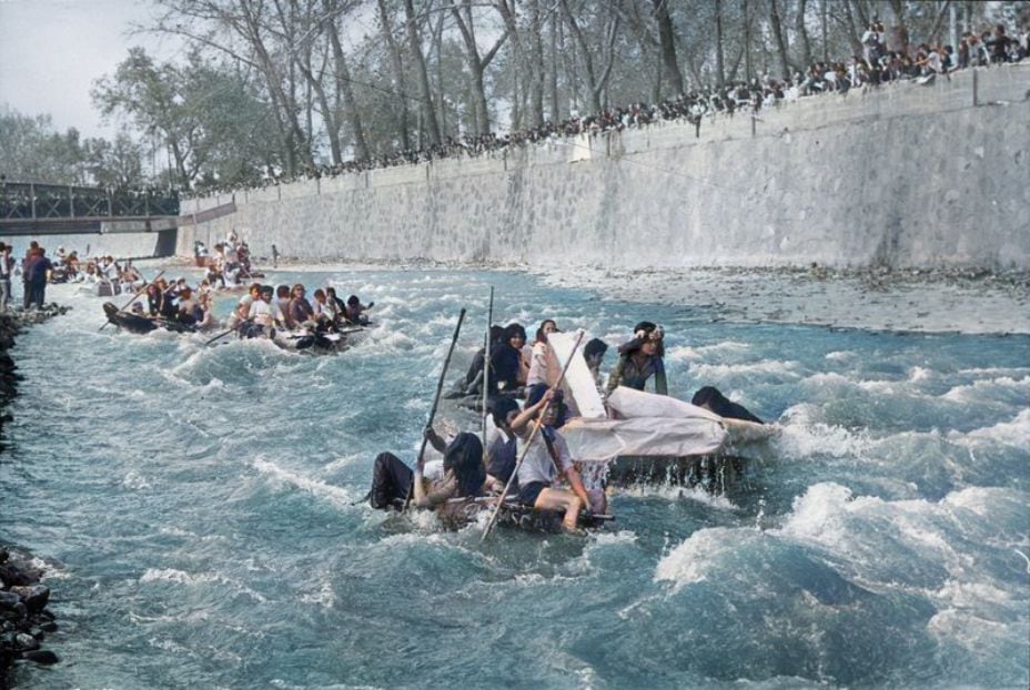 Vacunar para mechonear: El olvidado rafting universitario en el Mapocho