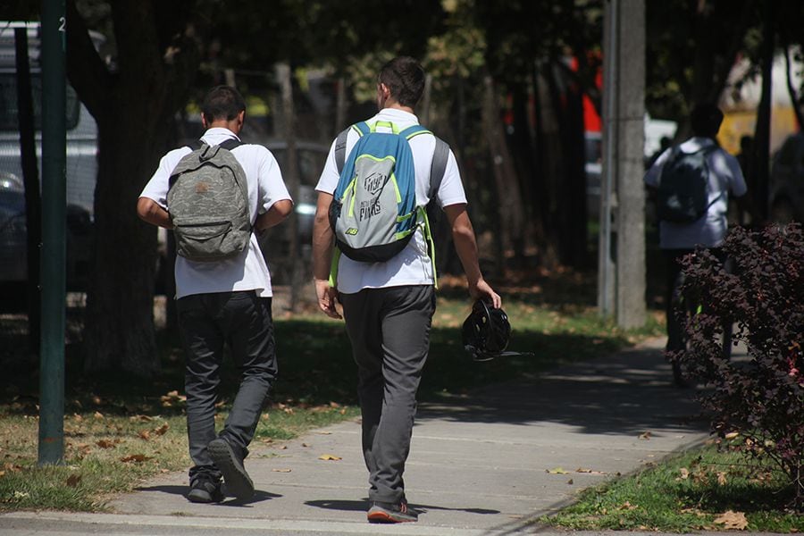 Decretan cuarentena en Colegio Saint George tras caso de Covid-19.