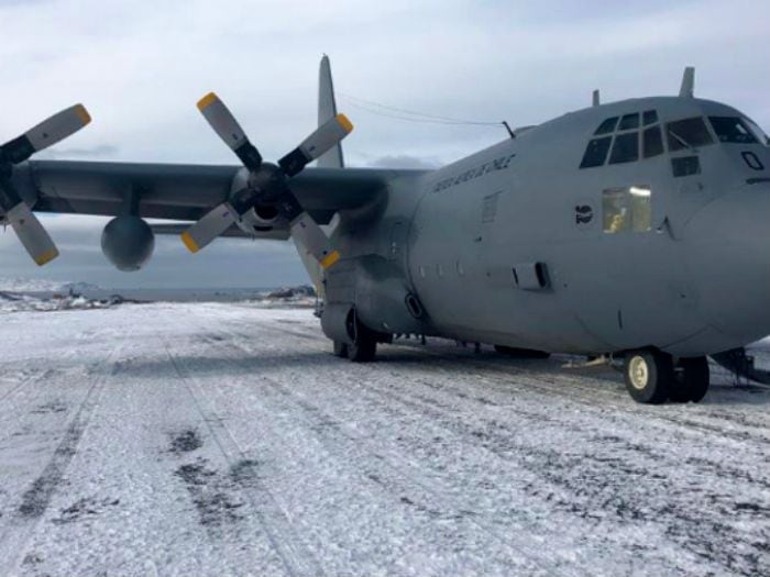 Fach comunica a familiares hallazgo de posibles partes de avión Hércules