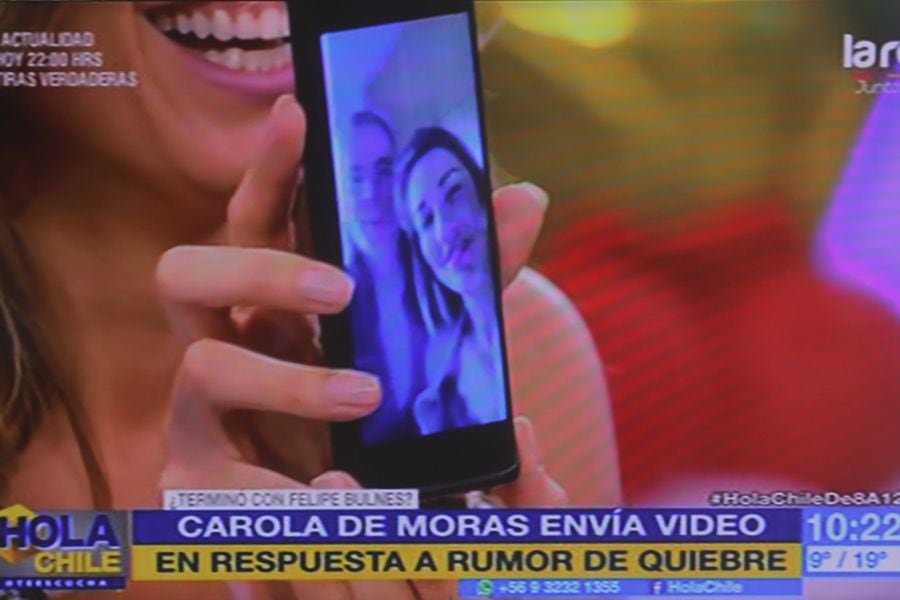 Carola de Moras debutó con su pololo en video mañanero