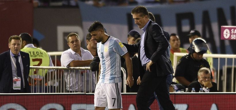 “Se confunde los colores y hasta el orden de las comidas…”: “Bambino” Pons revela que reconocido técnico argentino sufre de Alzheimer