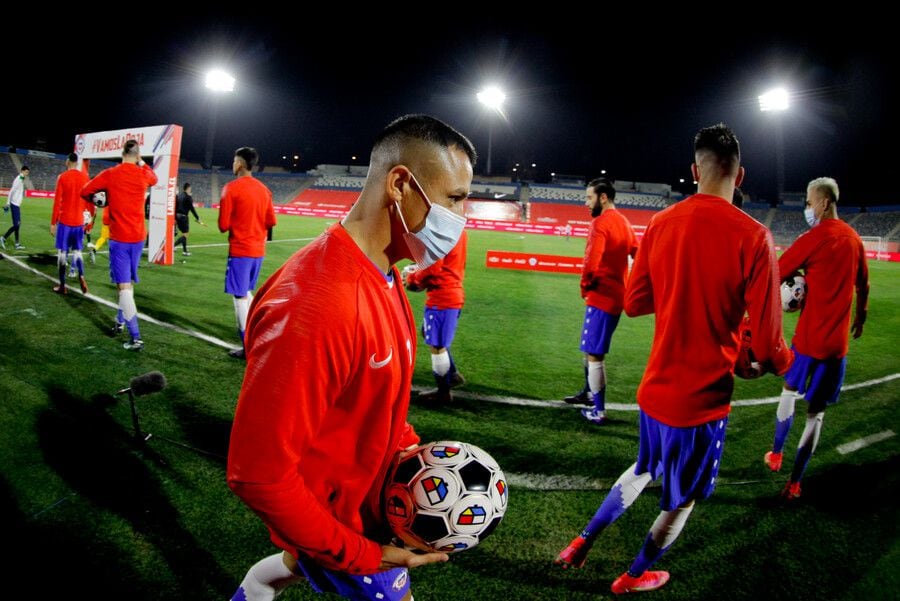 Alexis Sánchez sería la novedad de La Roja para enfrentar a Brasil