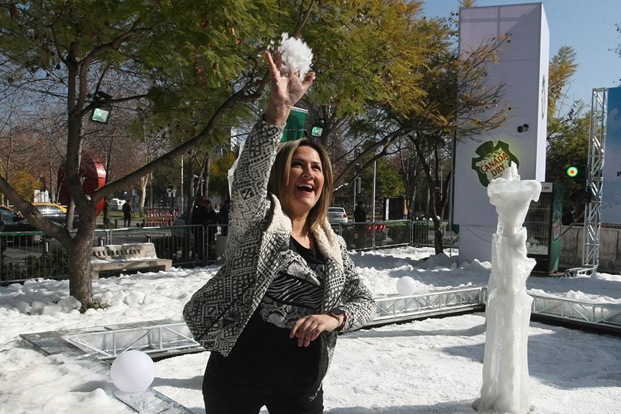 Michelle Adam capea con nieve movidas en Bienvenidos