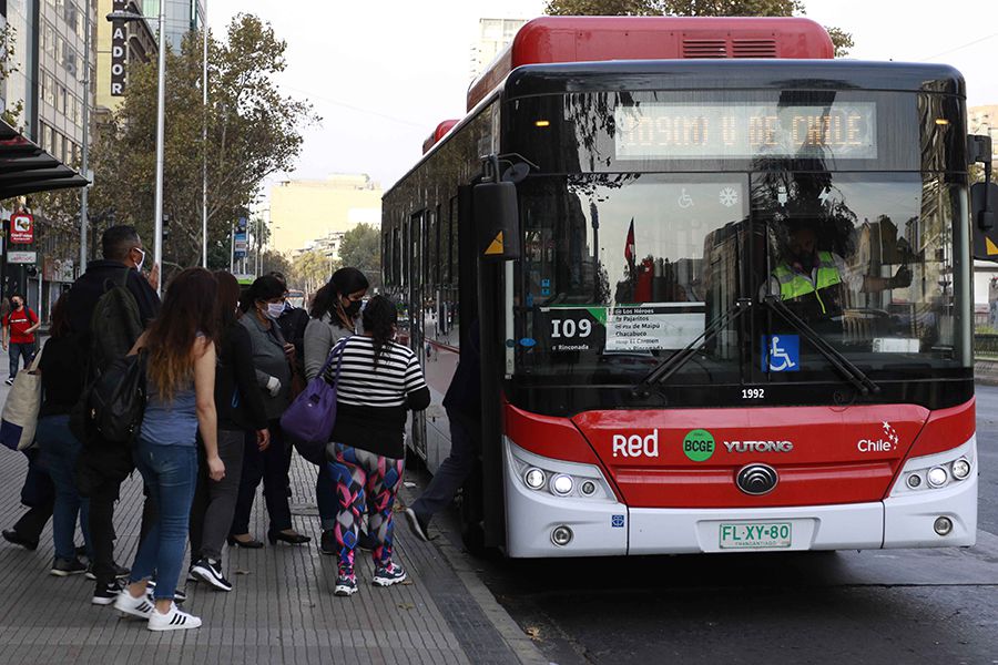 Retorno de personas  hacia al poniente de la Capital