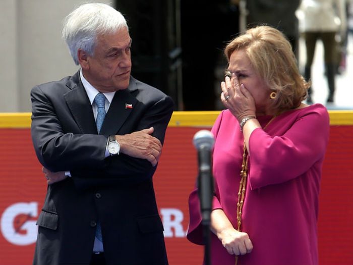 El incómodo momento entre Sebastián Piñera y Cecilia Morel tras recibir a los reyes de Noruega