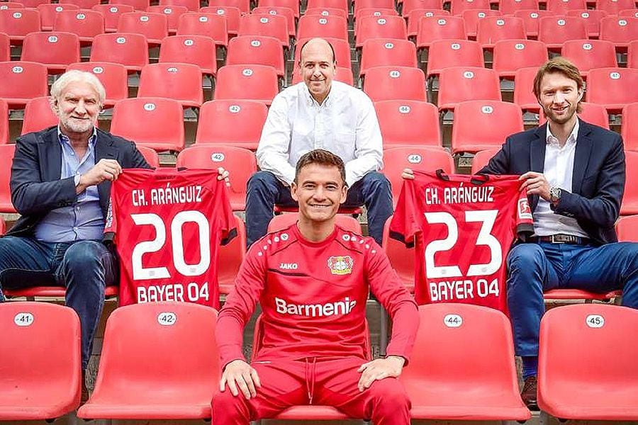 "Siempre ha jugado a un altísimo nivel": En el Bayer Leverkusen llenan de elogios Aránguiz