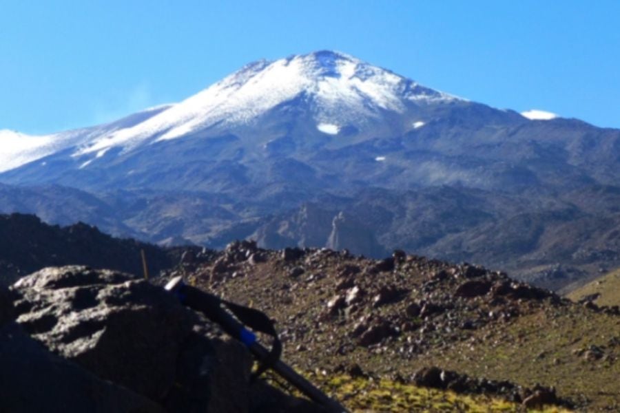 Onemi reportó sismo cercano al volcán Tupungatito en la Región Metropolitana: se asoció a un "fracturamiento de roca"