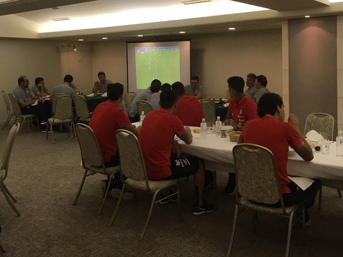 [Video] Periodista registró fuerte terremoto que azotó al hotel de la Roja