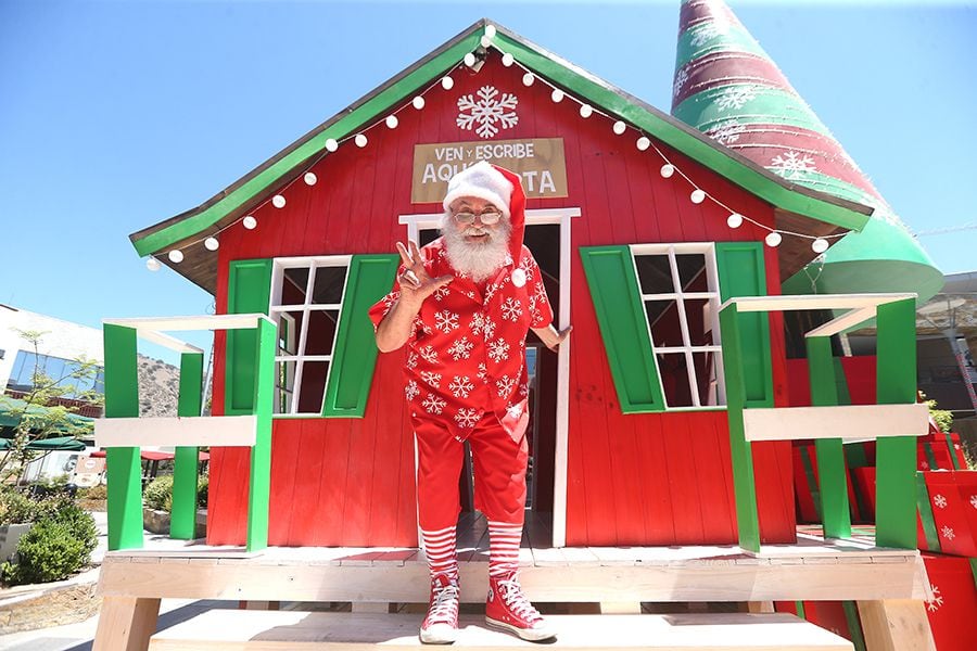  PASCUERO VERANIEGO EN MALL LOS TRAPENSES.
