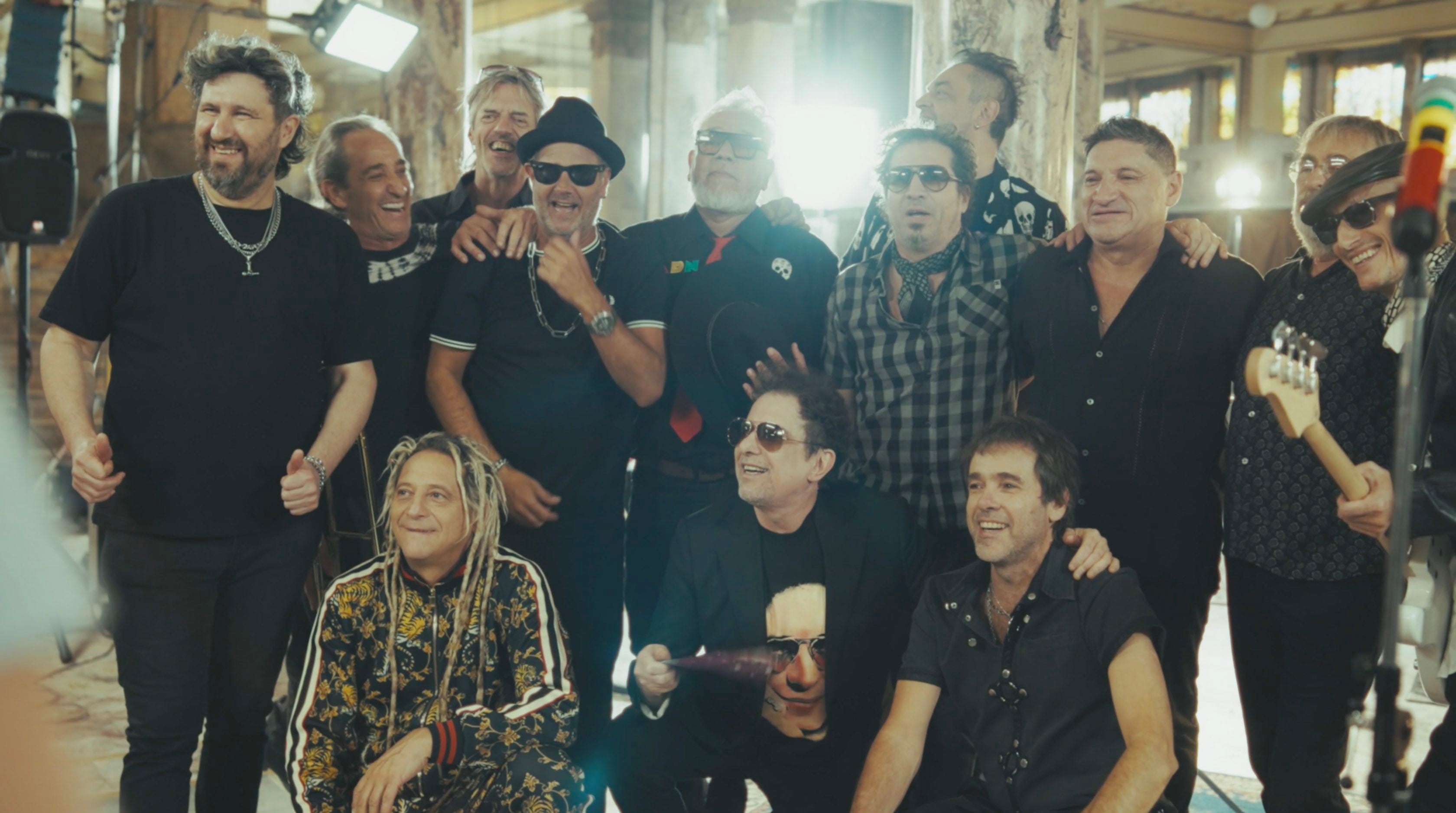 Los Auténticos Decadentes y Andrés Calamaro