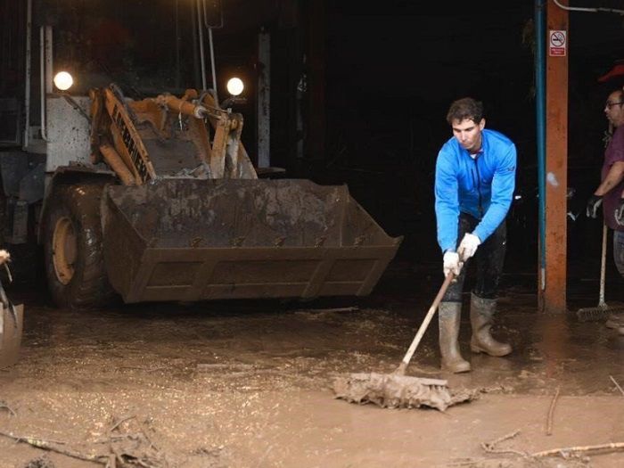 Rafael Nadal colgó la raqueta para ayudar a los damnificados en Mallorca