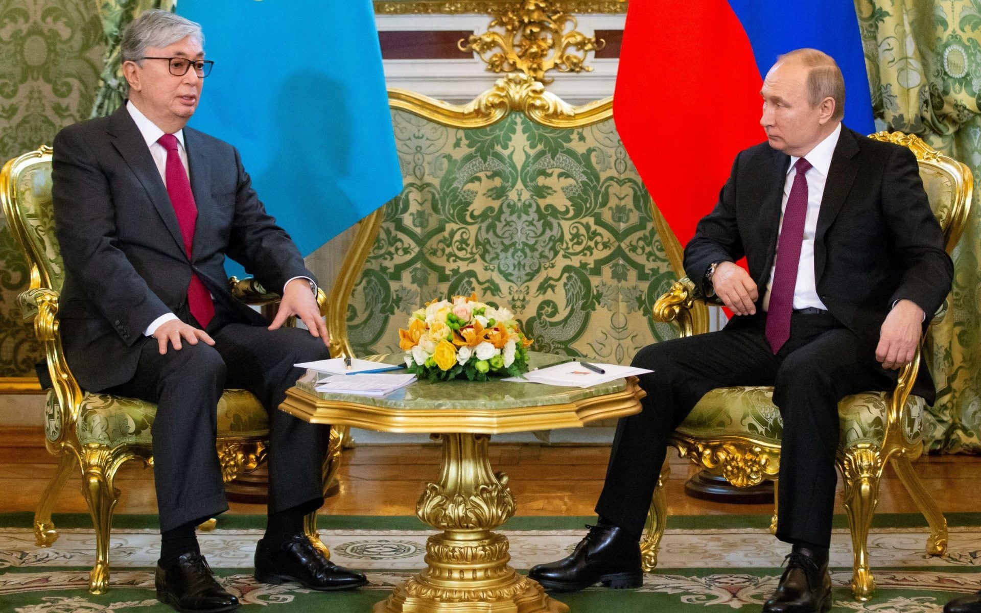 Kassym-Jomart Tokayev y Vladimir Putin