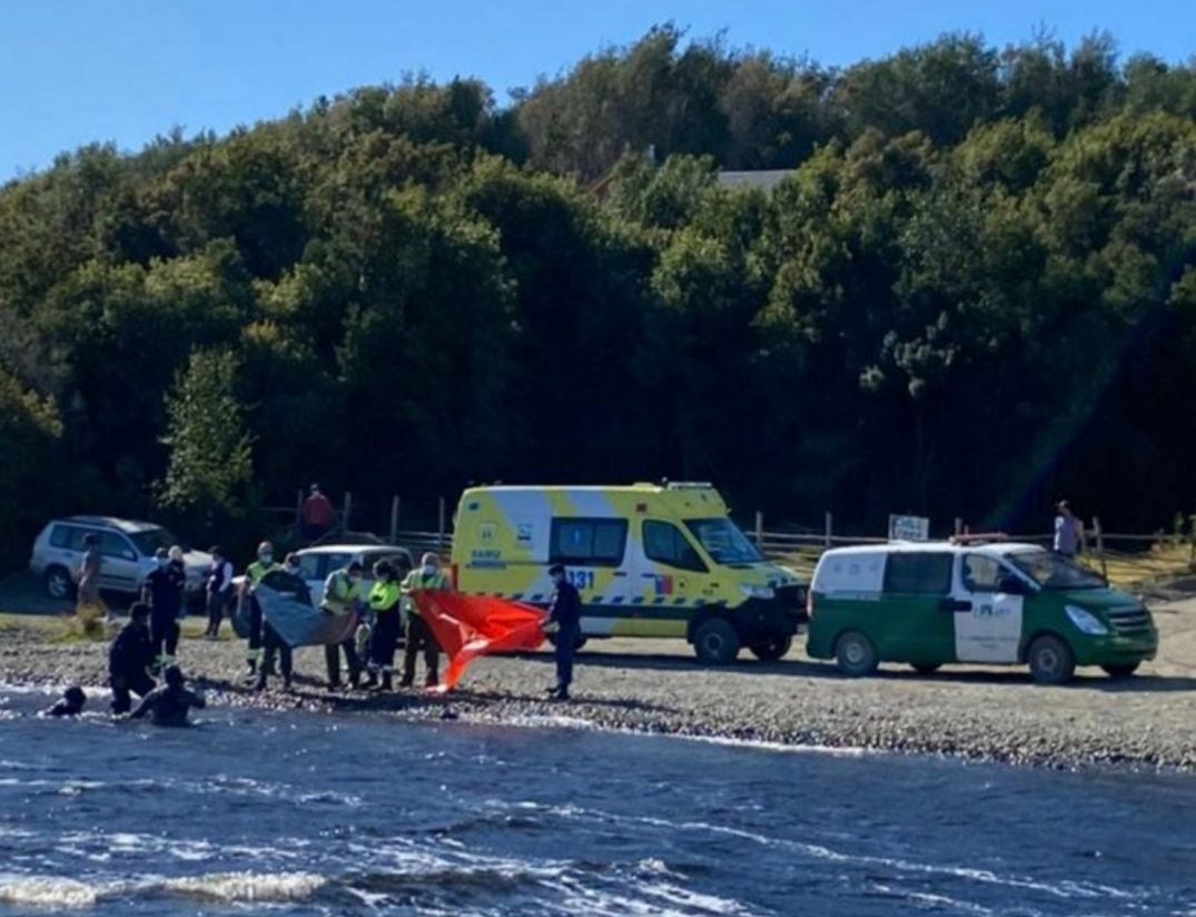 Chiloé: hombre murió ahogado tras salvar a su hija en lago Huillinco