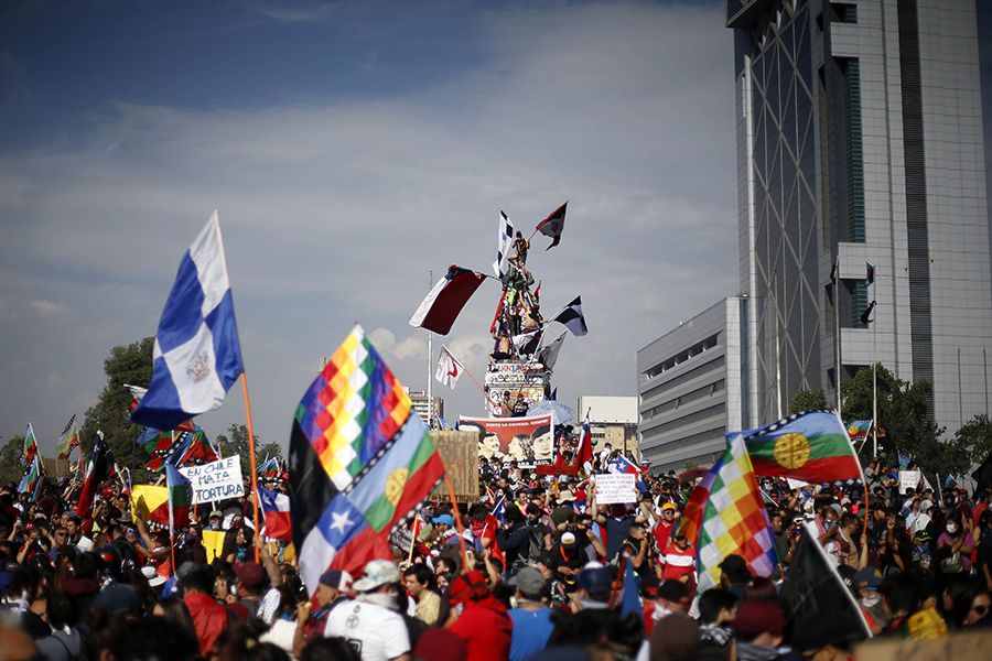 Nueva jornada de Manifestacion en Plaza Italia