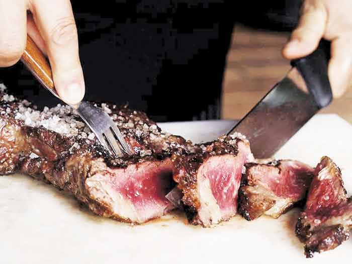 ¿Cuánto le zapatea al bolsillo un asado de 18?