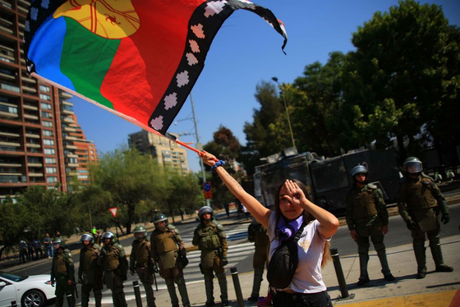 Manifestaciones por el apruebo y rechazo en la zona de Escuela Militar