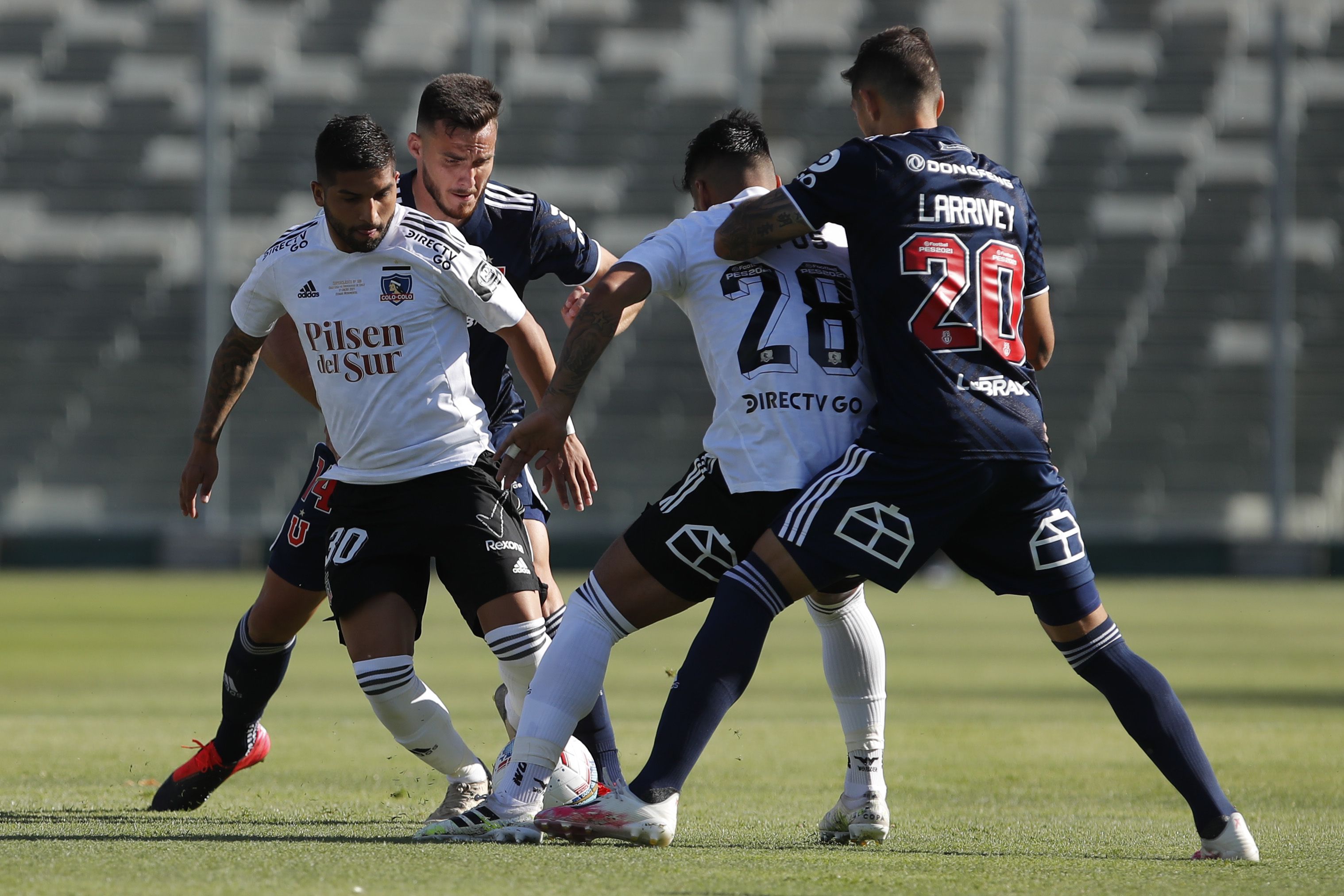 ¿Era penal? La polémica jugada de Osvaldo Gónzalez que marcó el superclásico