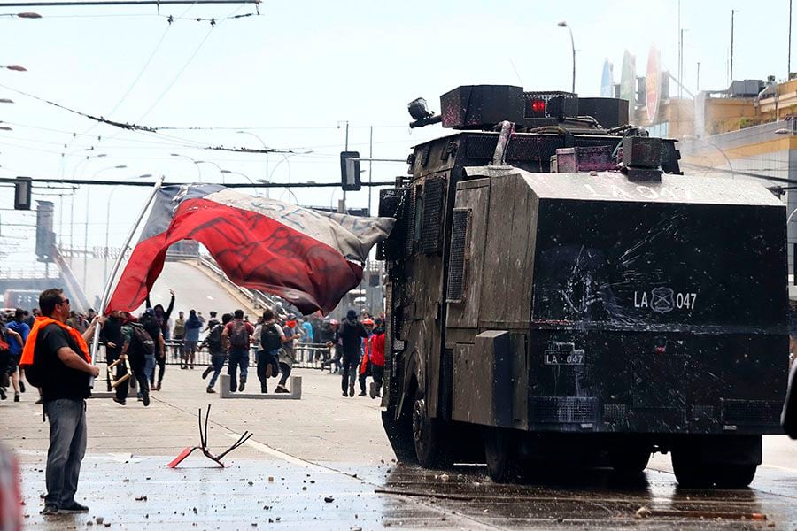 VALPARAISO: Incidentes cerca del Congreso Nacional. 25/10/2019