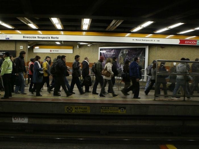 Suicidios en el Metro de Santiago han aumentado un 38,9%