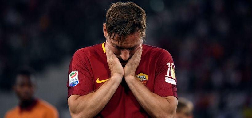 “Revisé su celular y había una tercera persona…”: Francesco Totti cuenta la firme sobre su divorcio