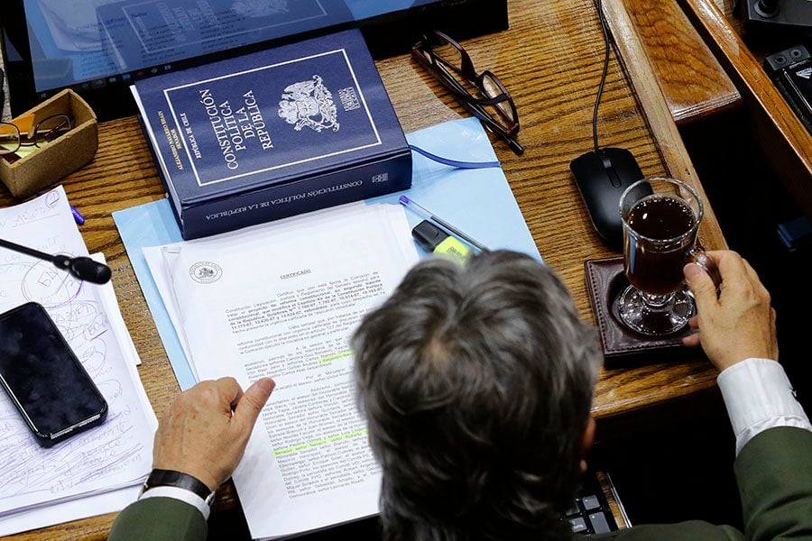 Sesion especial del Senado. 19/12/2019