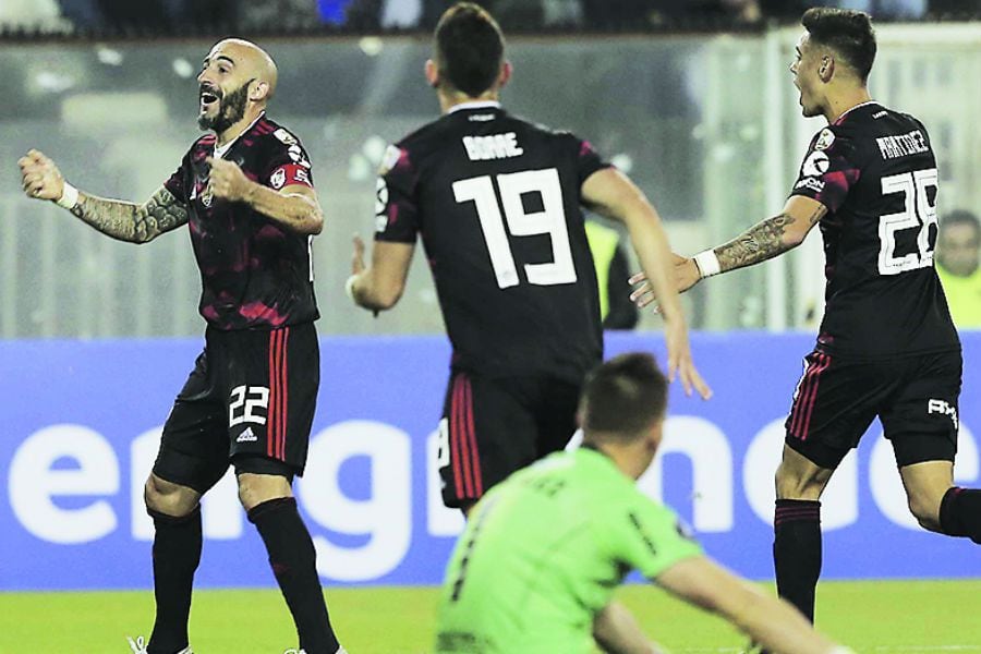 River Plate elimina de la Copa a un errático Palestino