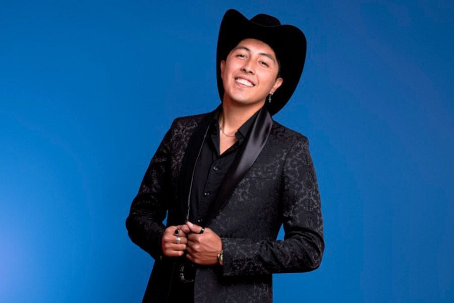 Juan Angel lanza nuevo single e inicia su camino internacional: "México es una cultura que me encantaría conocer"