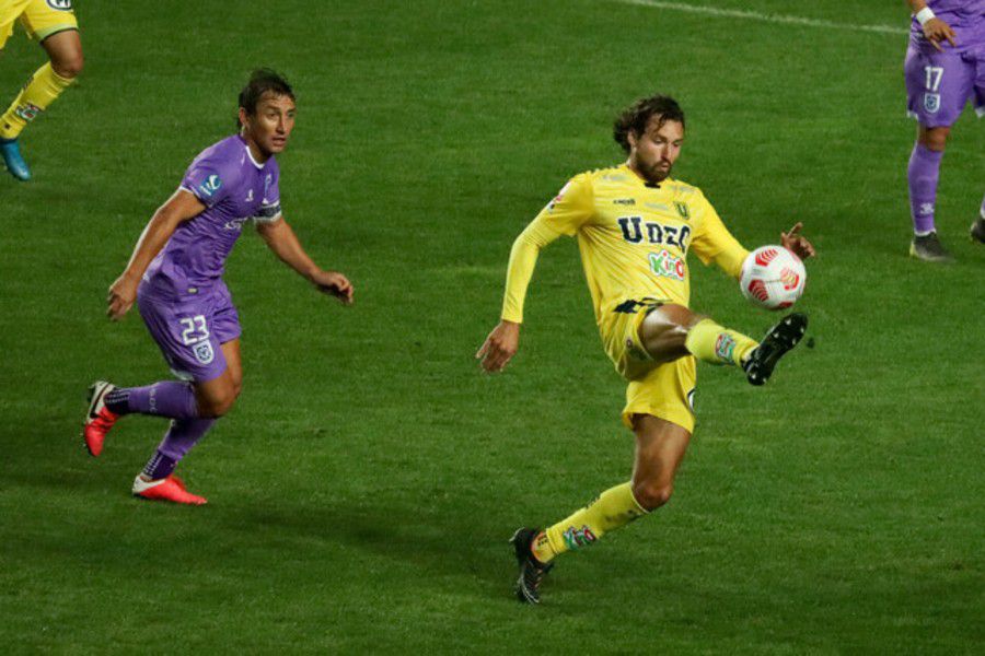 Deportes Concepción ganó el clásico ante U. de Concepción y avanzó en Copa Chile