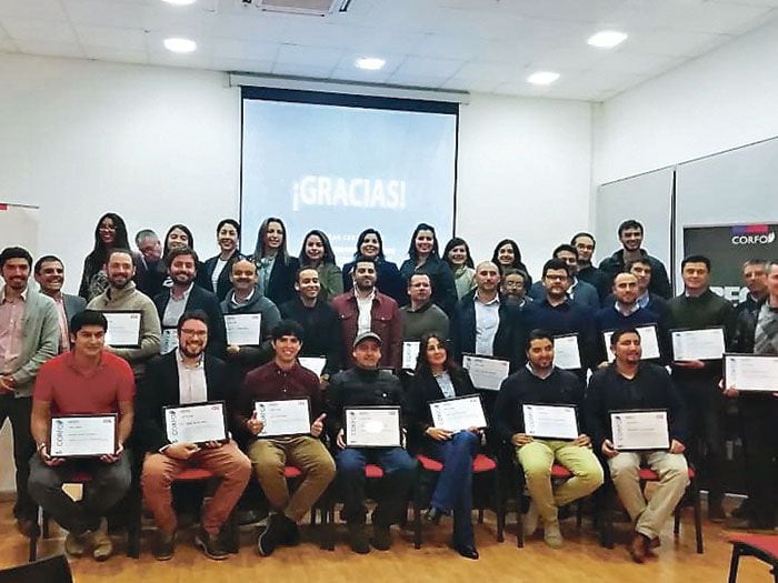 50 maestros fueron certificados por Corfo