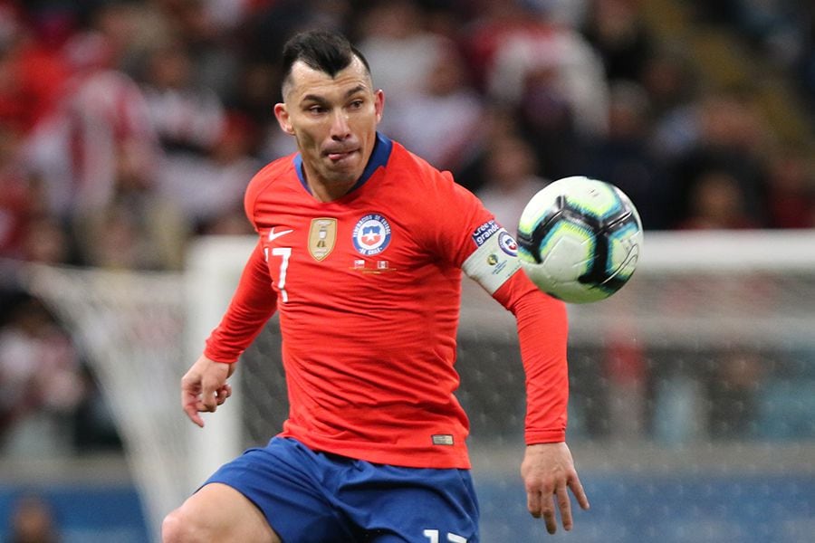 Fiorentina tiene en la mira al "Pitbull": "Sabemos de la calidad de Medel"