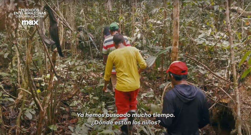 Búsqueda de hermanos perdidos en el Amazonas colombiano. Foto: Captura de pantalla.