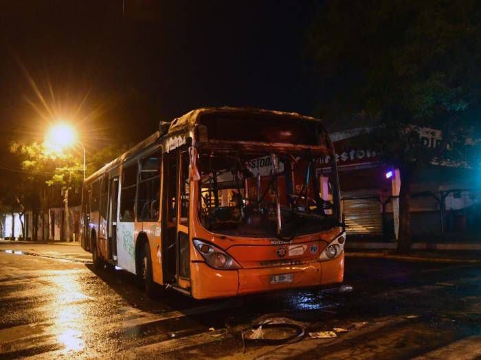 Prisión preventiva para individuo que robó una micro y atropelló a manifestante