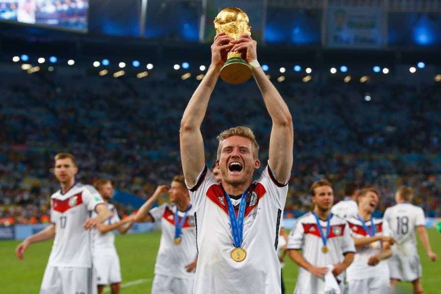 Campeón del mundo André Schürrle anuncia su retiro a los 29 años