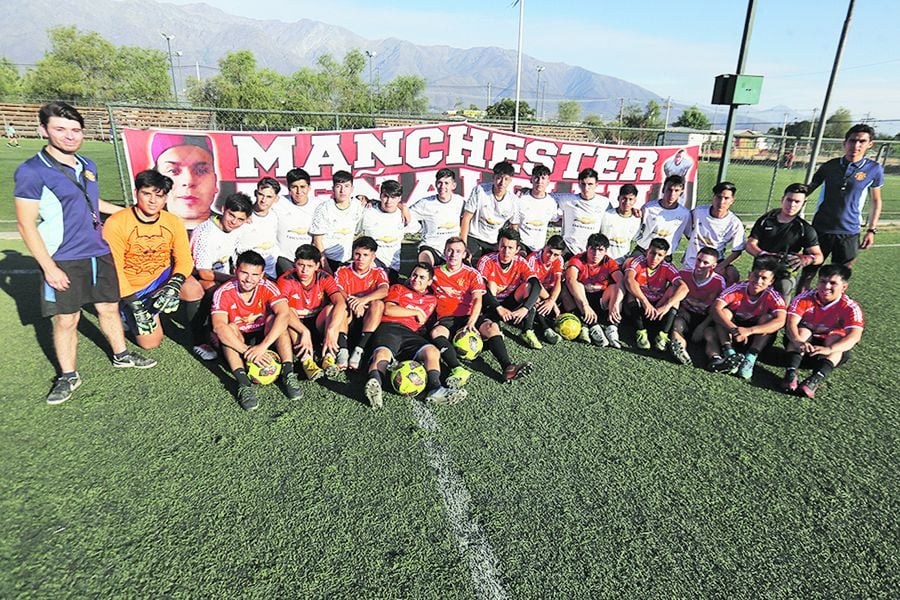 Manchester Peñalolén: Diablos a la chilena